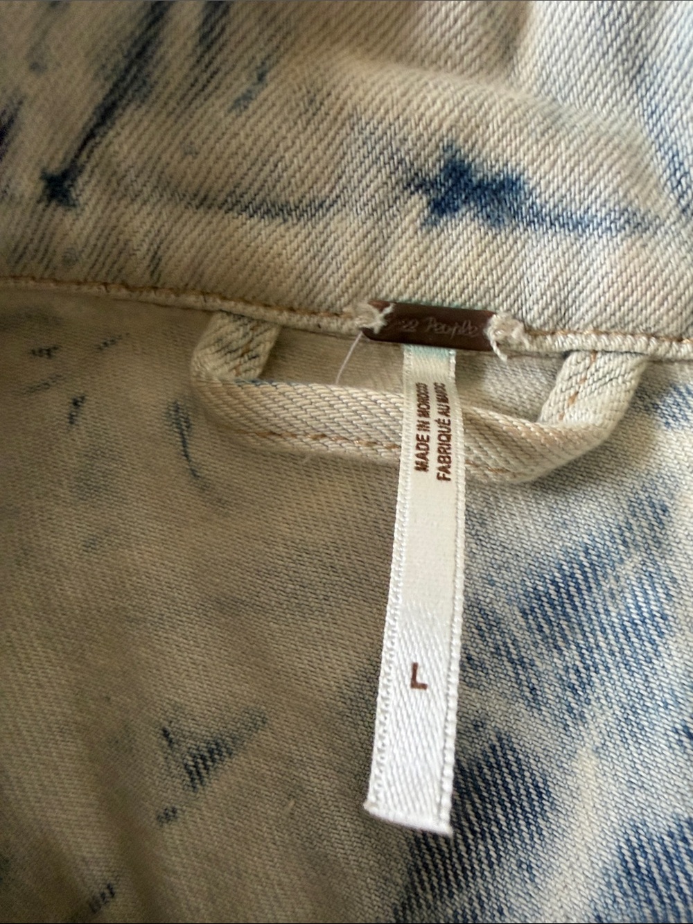 Free People Tie Dye Denim Jacket Size: Large - Picture 11 of 13